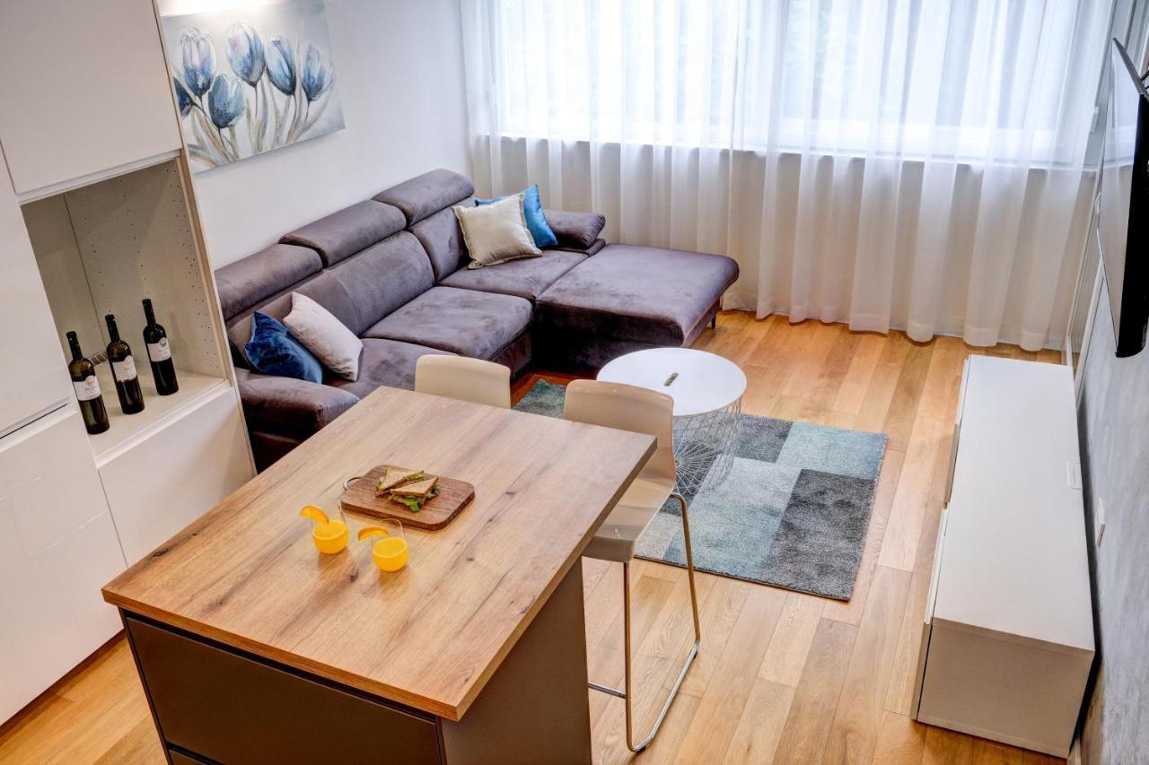 Apartman Leona 4*, Kantrida Rijeka Exterior foto